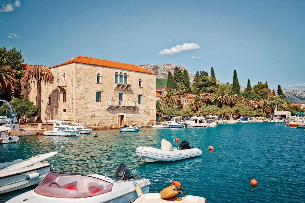 Apartment Helena Kastela